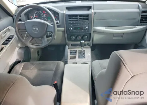 2008 Jeep Liberty Sport z USA, uszkodzony, nr VIN 1J8GN28K28W240184